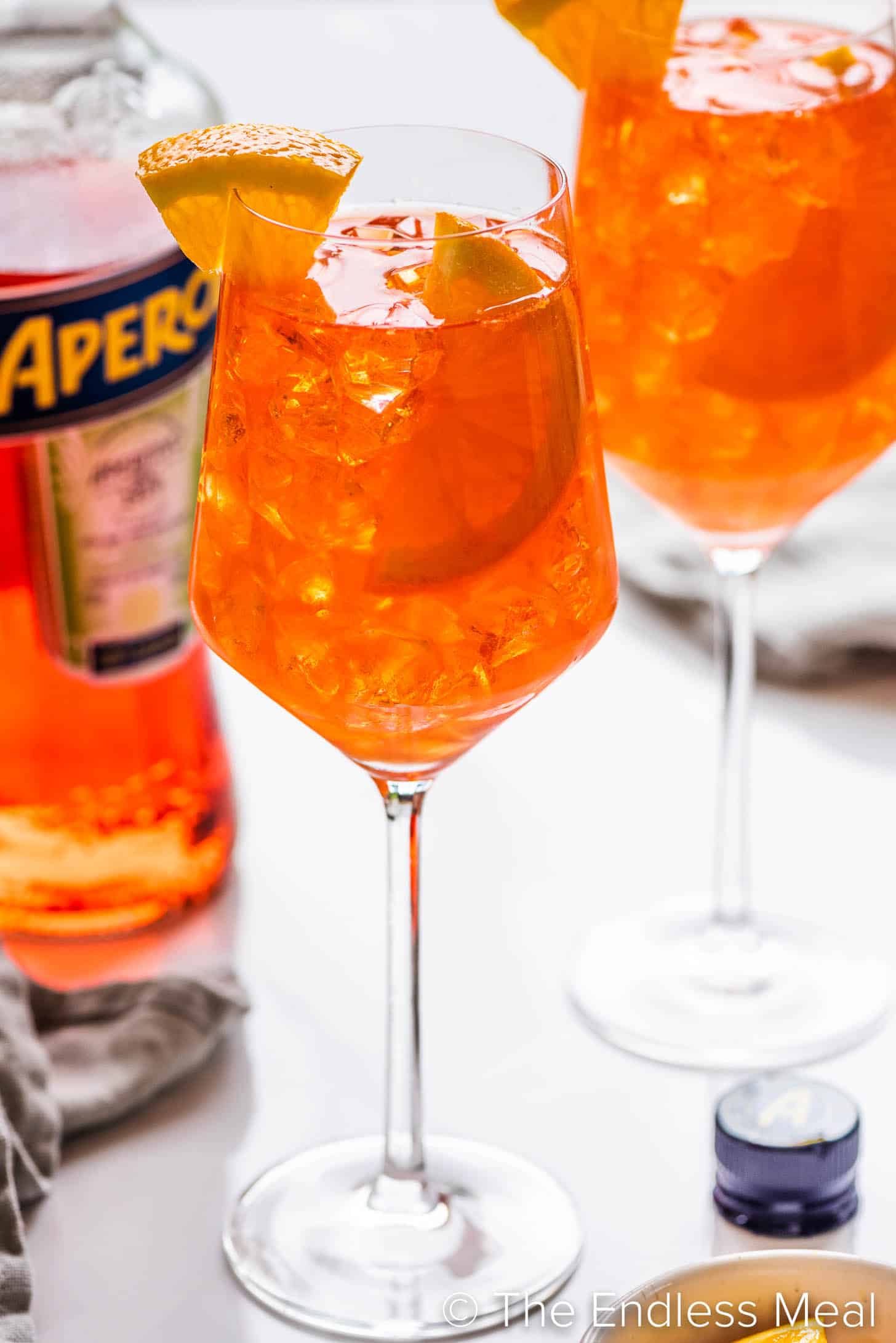 Master the Classic Aperol Spritz: Easy Italian Cocktail Recipe